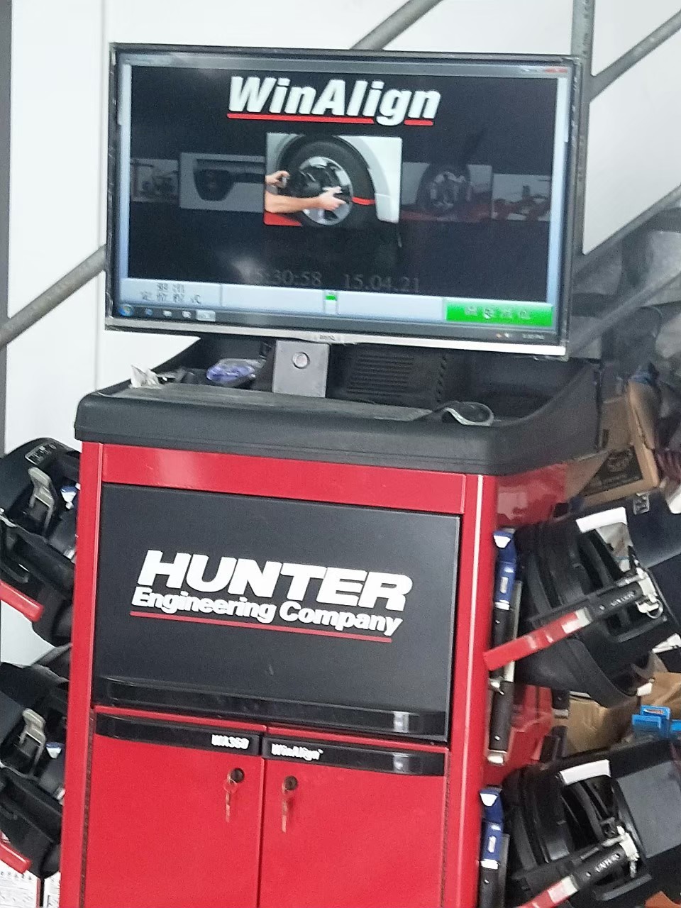 新竹汽車保養HUNTER ELITE 平衡機